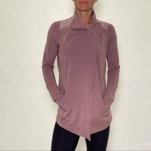 Lululemon Pink Jacket, size 4